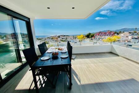 Royal Palm 22 Luxurious 3 Bedroom Penthouse Nerja Exteriör bild